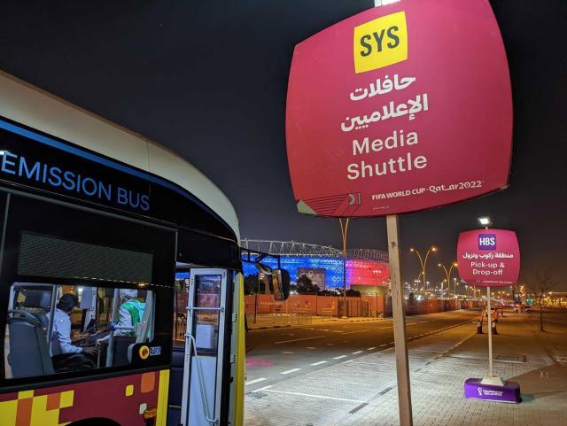 开云官方网站-【卡塔尔手记】大巴上的鼾声，一日双赛的转场战斗