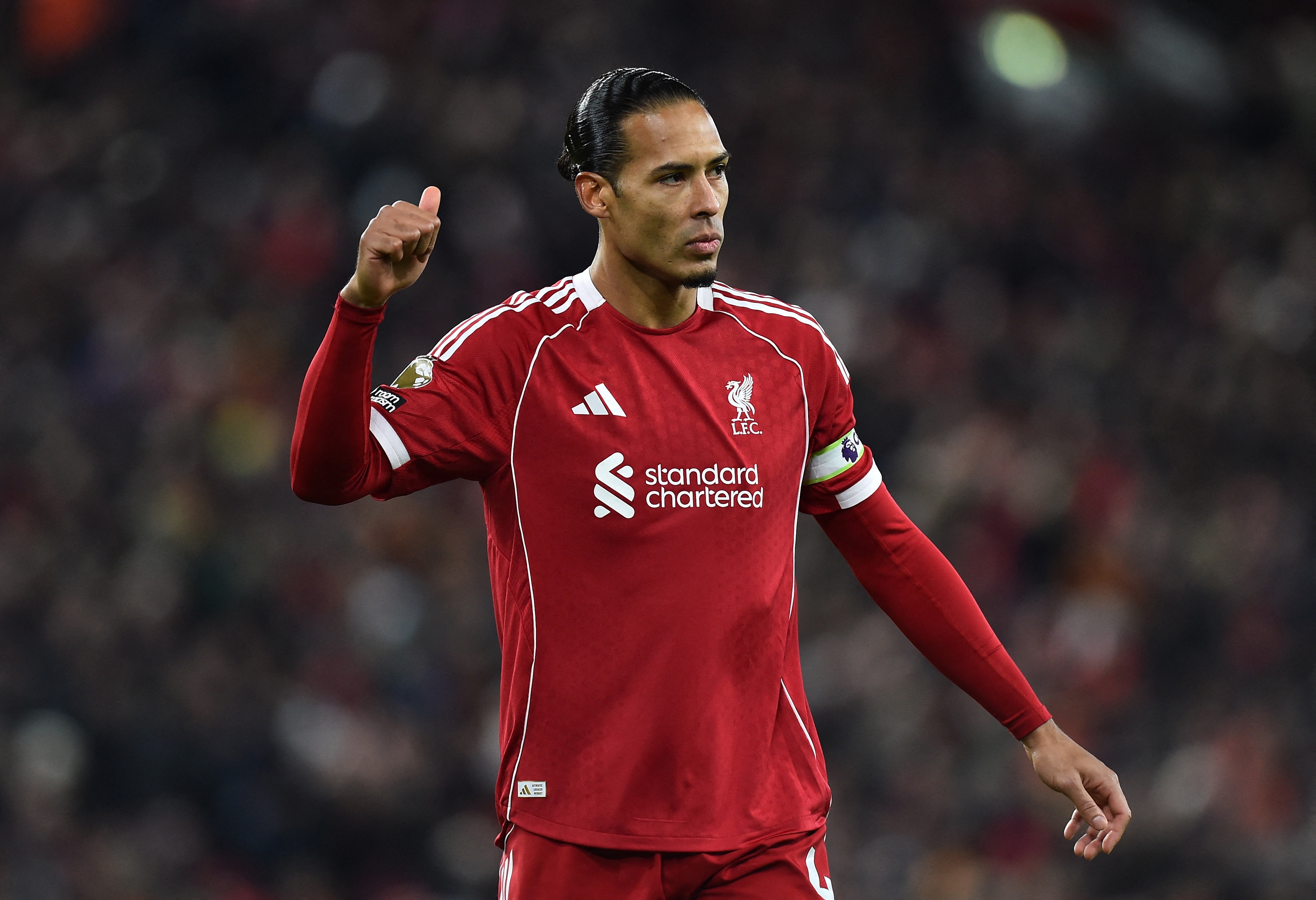 开云体育下载-斯塔姆：范戴克太过在意队友的表现，他需要把注意力放回自己身上