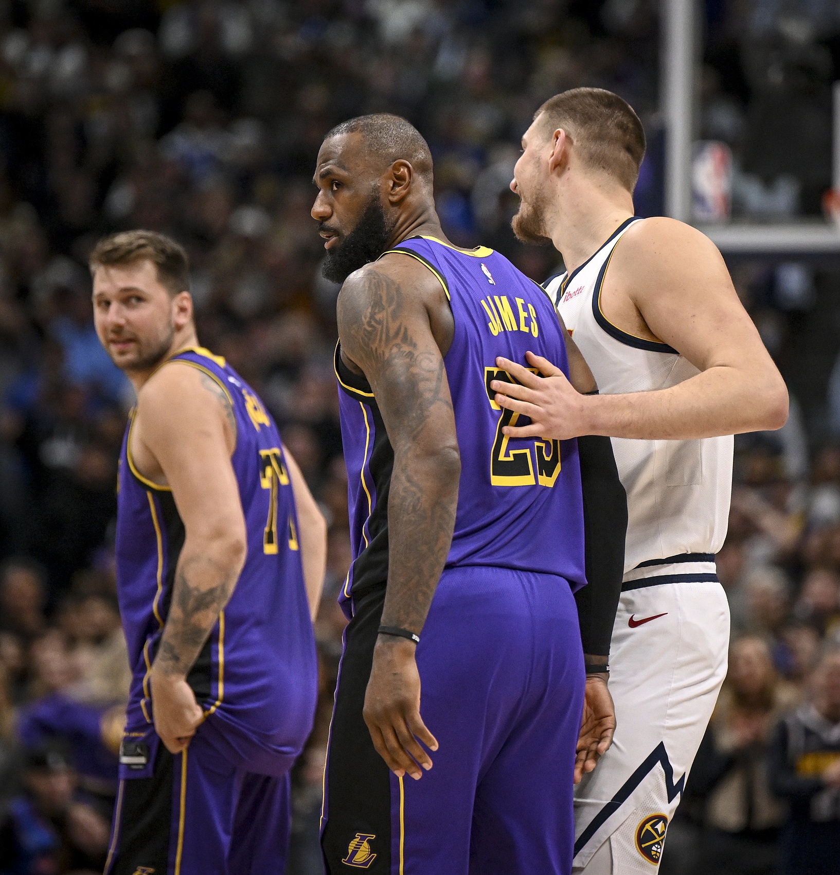 开云体最在线新网址-美媒预测季后赛对阵:雷霆-勇士 马刺-太阳 掘金-湖人 火箭-森林狼