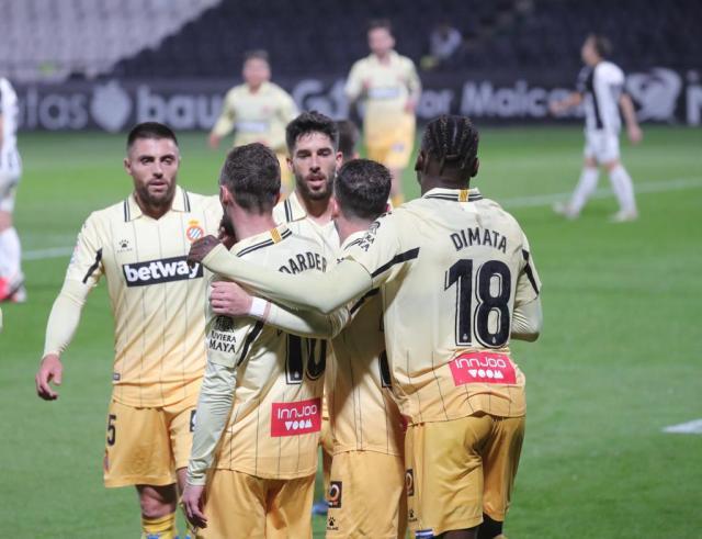 开云体育下载-【西乙】西班牙人3比1逆转获胜 武磊82分钟替补出场