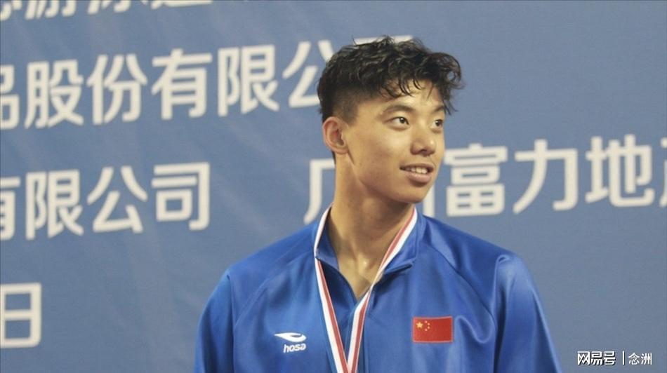 被曝与未成年发生关系！季新杰自称被盗号 博主：已调查 没被盗